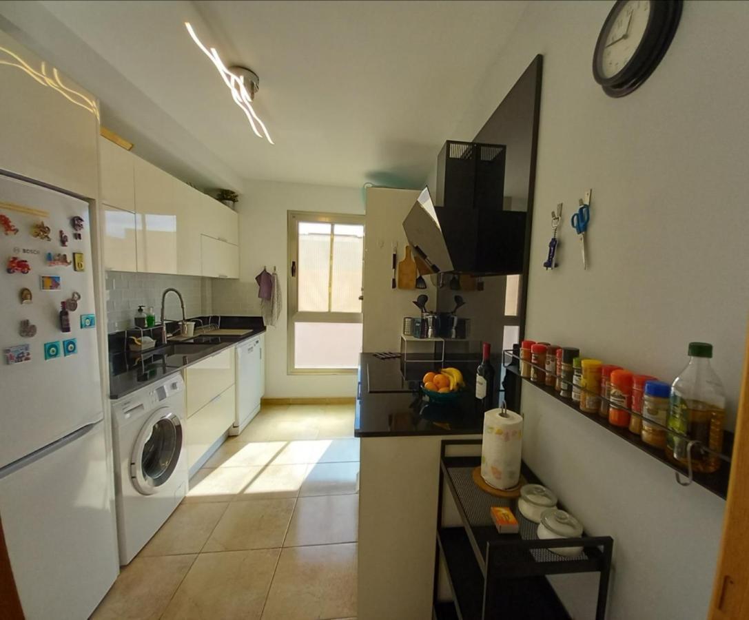 Modern House With 2 Bedrooms Near The Ferienhaus Castillo del Romeral