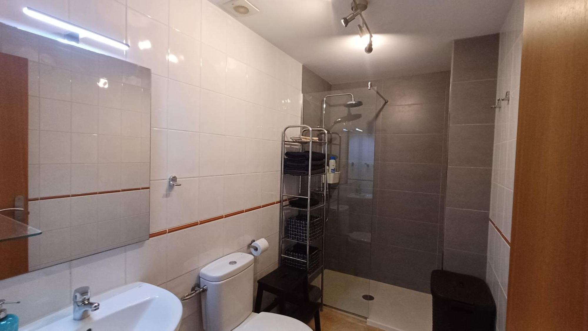 Ferienhaus Modern House With 2 Bedrooms Near The Castillo del Romeral