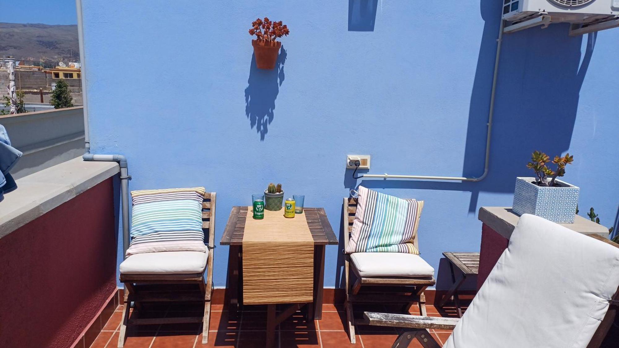 Ferienhaus Modern House With 2 Bedrooms Near The Castillo del Romeral